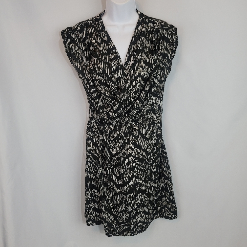 ❤ 3/$25 H&M Dress